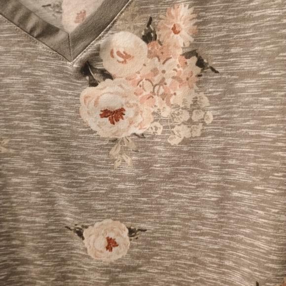 LuLaRoe Gray and Pink Short Sleeve Tee - Picture 2 of 5